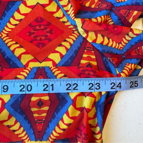 LuLaRoe NWT Classic Tee | 3X - Picture 3 of 6